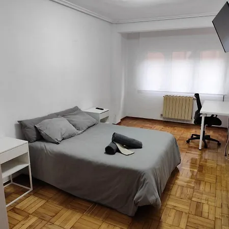 5 Min Centro * Οβιέδο